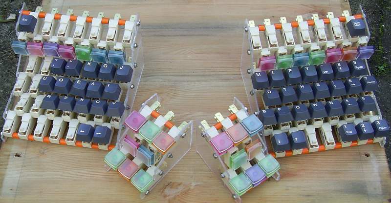 Microswitch keyboard construction